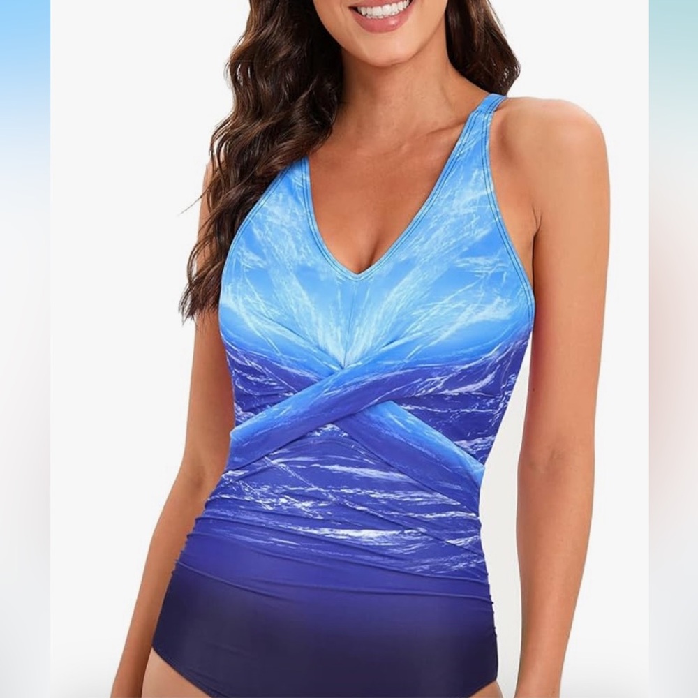 🚘 NWOT Blue Ocean-Print V-Neck Women’s one piece swimsuit size 2X